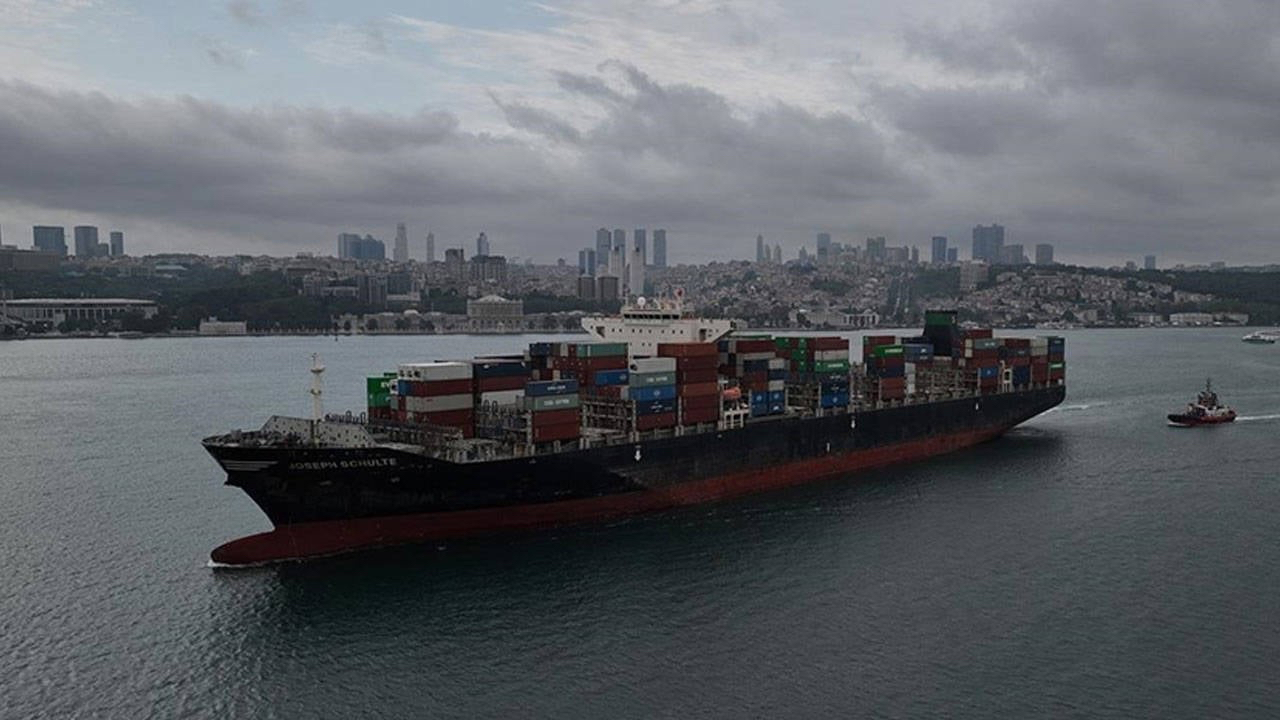 İsrail bağlantılı gemi trafiğine kısıtlama geldi