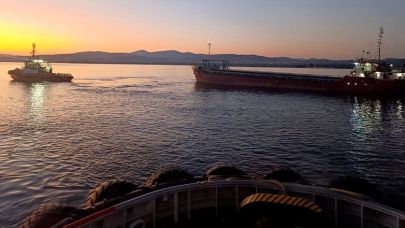 MY ZEYNEP gemisi Çanakkale Boğazı’nda arızalandı