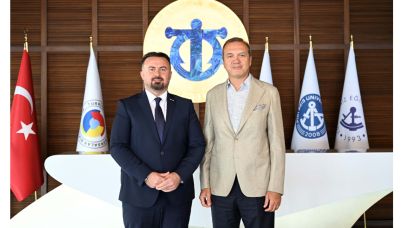 KTÜ DUİM Mezunlar Derneği’nden Başkan Tamer Kıran'a ziyaret