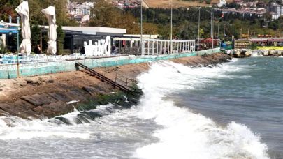 Tekirdağ Açıklarında Poyraz Deniz Trafiğini Etkiliyor