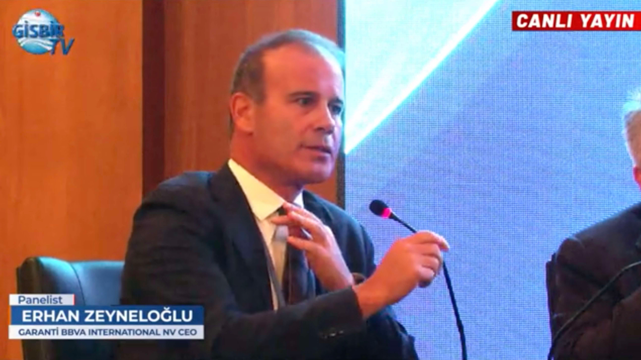 &quot;Türk Bayrağı Finansmanda Dezavantaj Yaratıyor&quot;