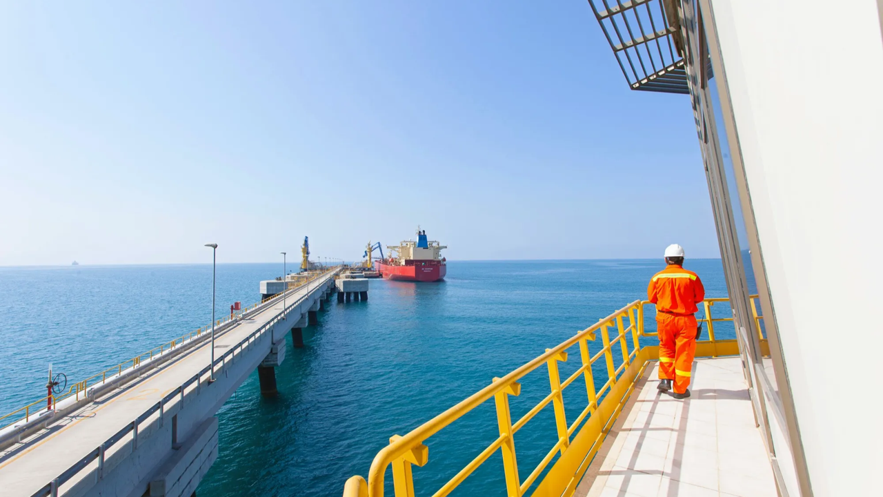 Irak-Türkiye boru hattının yeniden açılması, suezmax ve aframax tipi tankerler için potansiyel bir talep artışı sağlıyor.