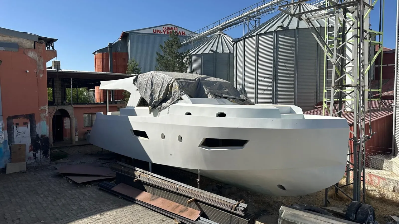 Van’ın İlk Tersanesi Üretime Başladı, Destek Bekliyor