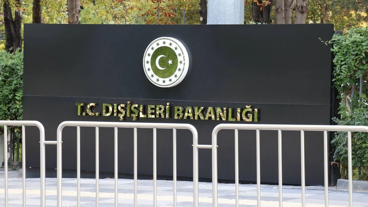 TC Dışişleri Bakanlığından Karadeniz’deki Gemi Saldırılarına Tepki