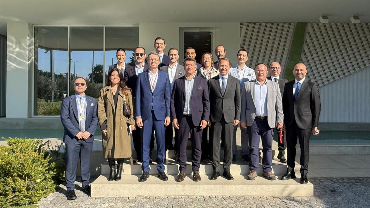 Arkas Bunker DİTAŞ Denizcilik Heyetini İzmir’de Ağırladı