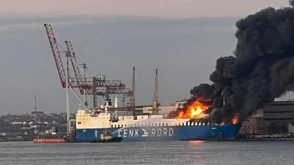 CENK T isimli gemiye saldırı cep telefonu kamerasında...