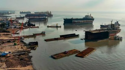 Gemi Sökümde Sert Düşüş: Fiyatlar 400 Doların Altında