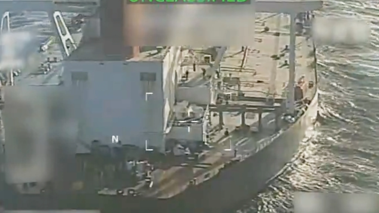 Maduro: &quot;Karayip korsanları gibi gemiyi çaldılar&quot;