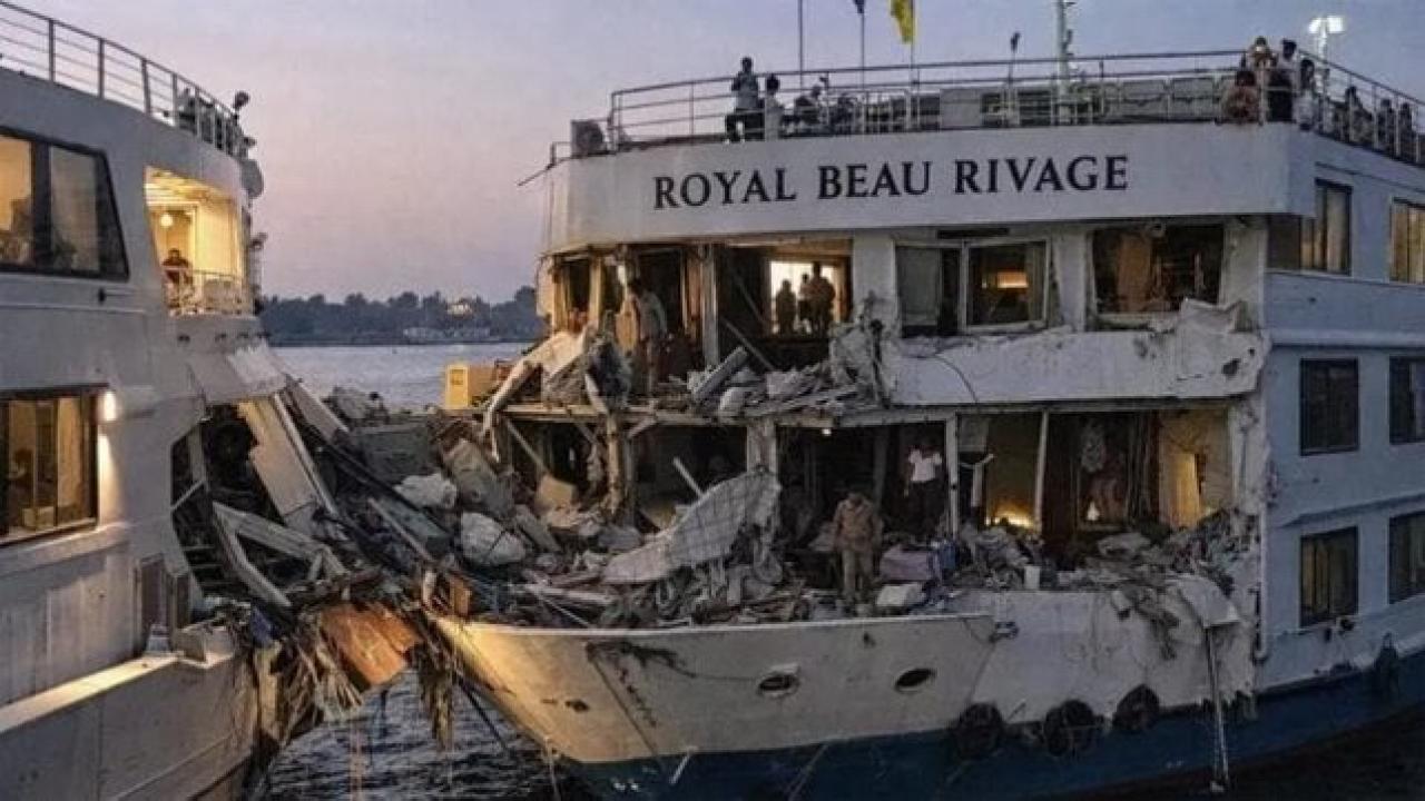 Nil Nehri'nde yolcu gemileri çarpıştı: 1 yolcu öldü