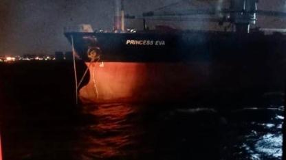 Ahırkapı’da Arıza Yapan Gemi Emniyetli Bölgeye Alındı