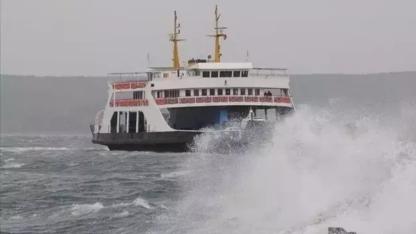 Bozcaada ve Gökçeada seferleri fırtına nedeniyle iptal edildi