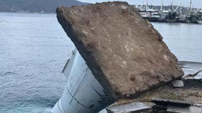 Fırtına İstanbul'u yıktı geçti! Kıyıdaki tekneler parçalandı