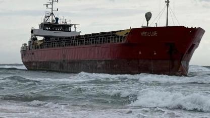 WHITE LINA Marmaraereğlisi’nde Karaya Oturdu