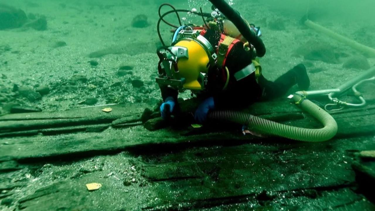 Danimarka’da eşi benzeri olmayan bir gemi batığı bulundu