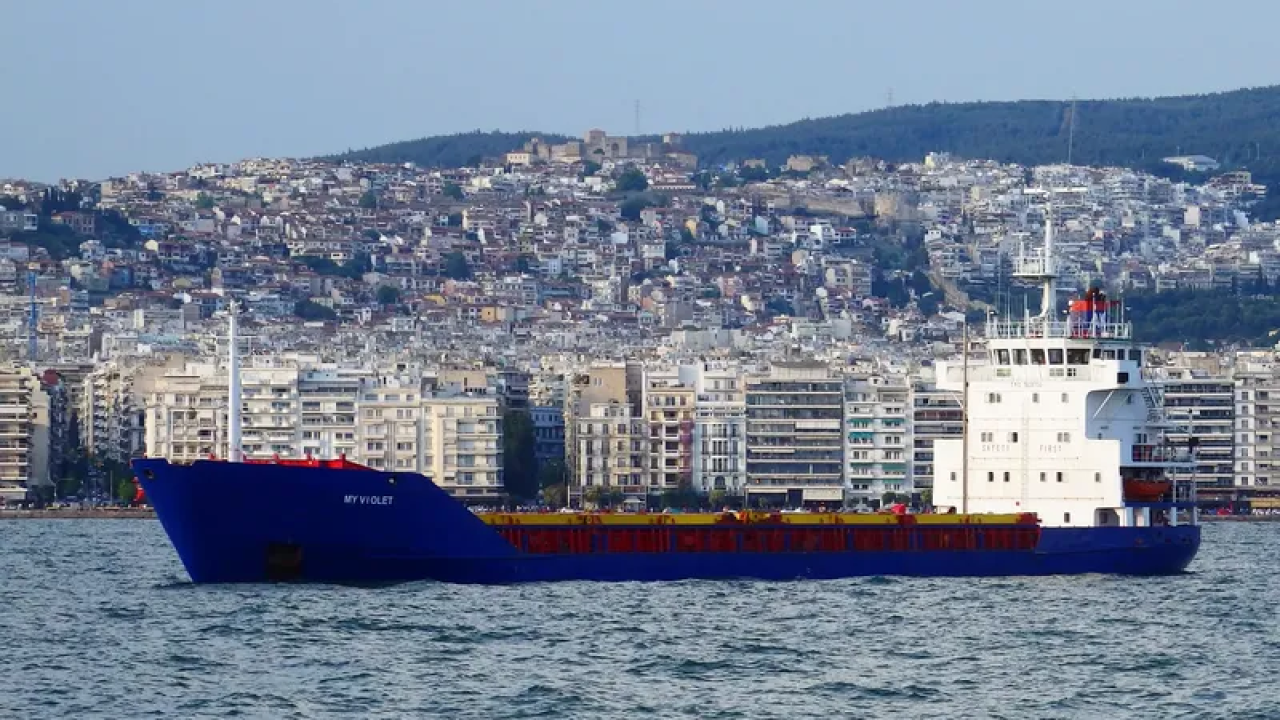 MV Ocean Blue İsimli Dev Gemi İcradan Satışa Çıkıyor!