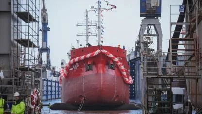 Petrol Ofisi'nin ilk 'sıfır emisyonlu' gemisi denize indirildi