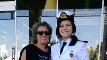 Asmalı Konak'ın Zeliş'i büyüdü, gemi kaptanı oldu!