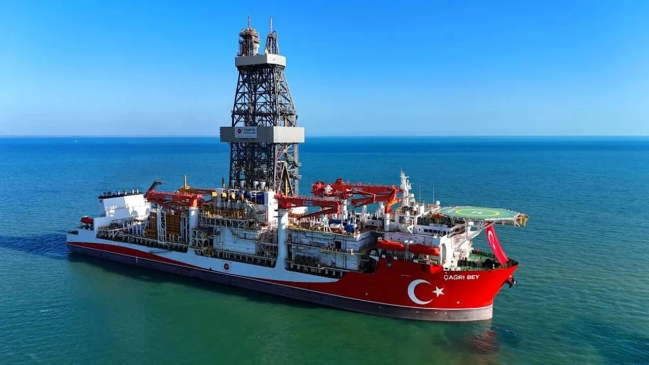 Dev Kule Süveyş'e Takıldı: Çağrı Bey'e 45 Günlük Rota