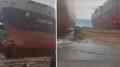 Dev gemi Aliağa açıklarında karaya oturdu