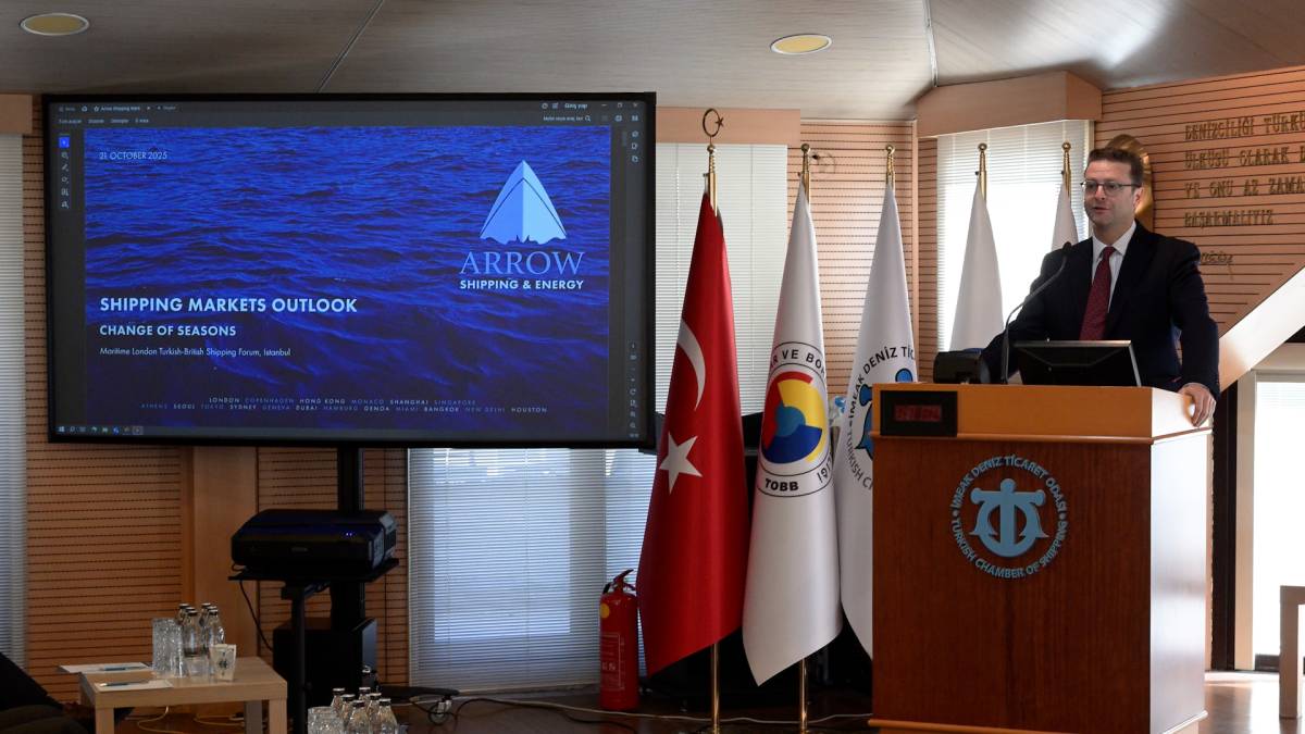 Türkiye-İngiltere Denizcilik Forumu Yapıldı