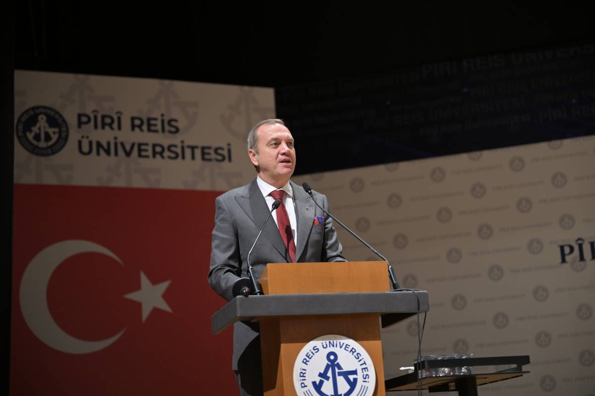 İklim Değişikliği ve Çevre Sempozyumu PRÜ’de Gerçekleştirildi