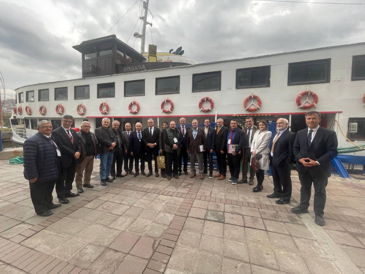 İzmir Körfezi için STK–Belediye el ele