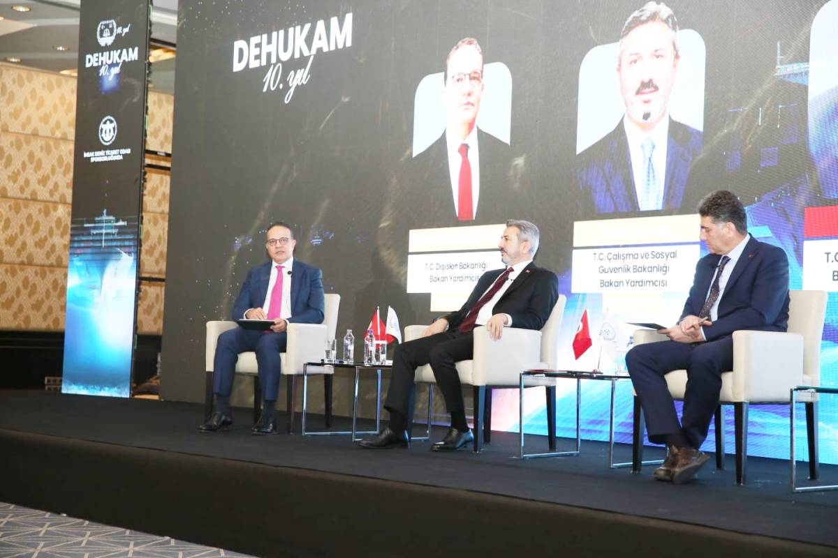 DEHUKAM 10. Yılını Büyük Bir Coşkuyla Kutladı