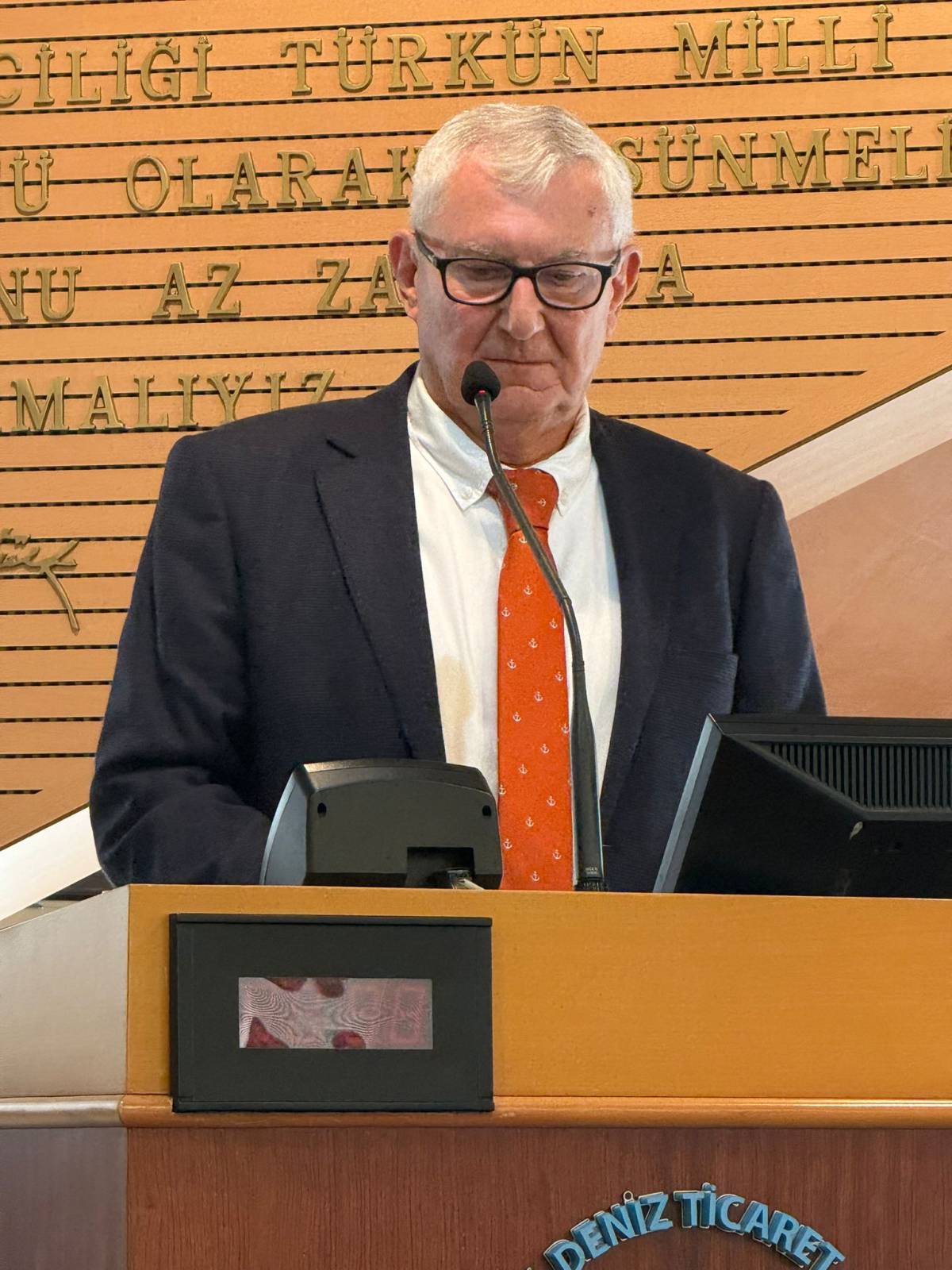 Deniz Cebri İcra Kanunu Taslağı İstanbul'da Masaya Yatırıldı: Uzmanlardan Kritik Uyarılar