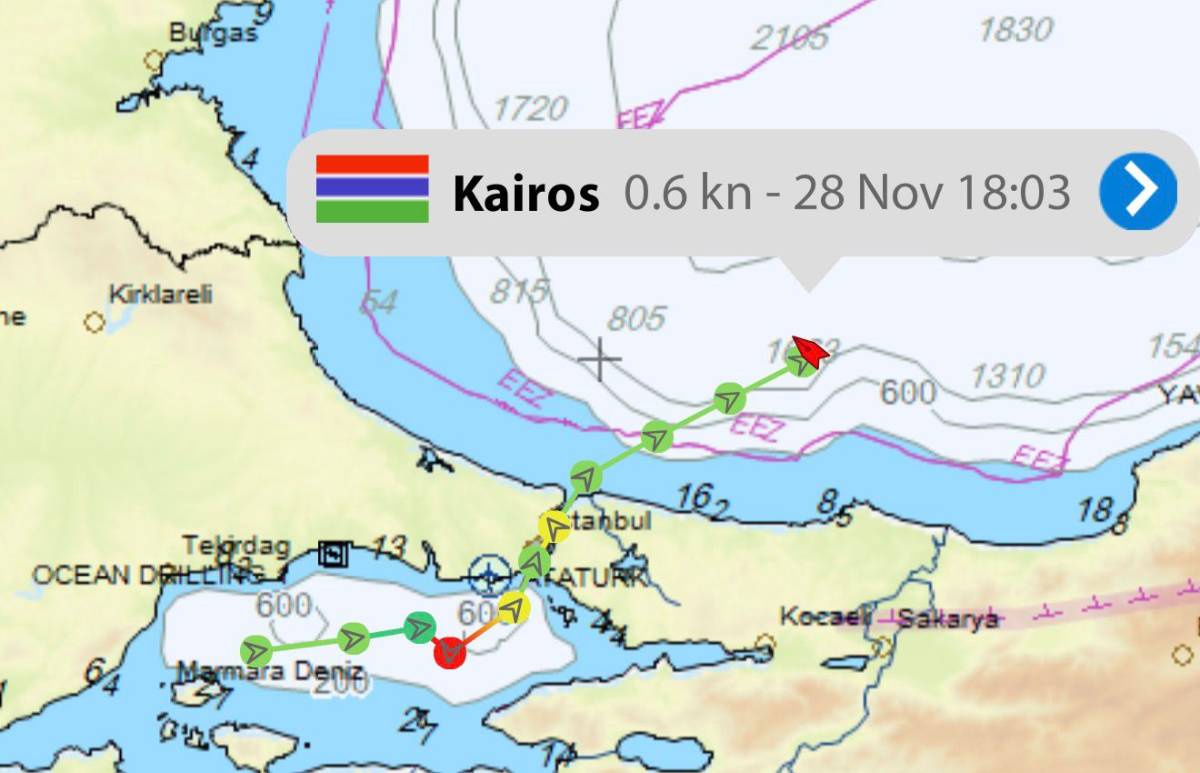 KAIROS adlı tanker Karadeniz'de mayına çarparak patladı.