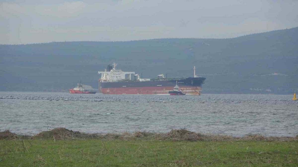 “Boston Beacon”Çanakkale Boğazında arıza yaptı