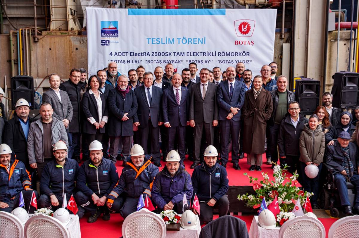 SANMAR, BOTAŞ'a  İnşa Ettiği 4 Tam Elektrikli Römorkörü Teslim Etti