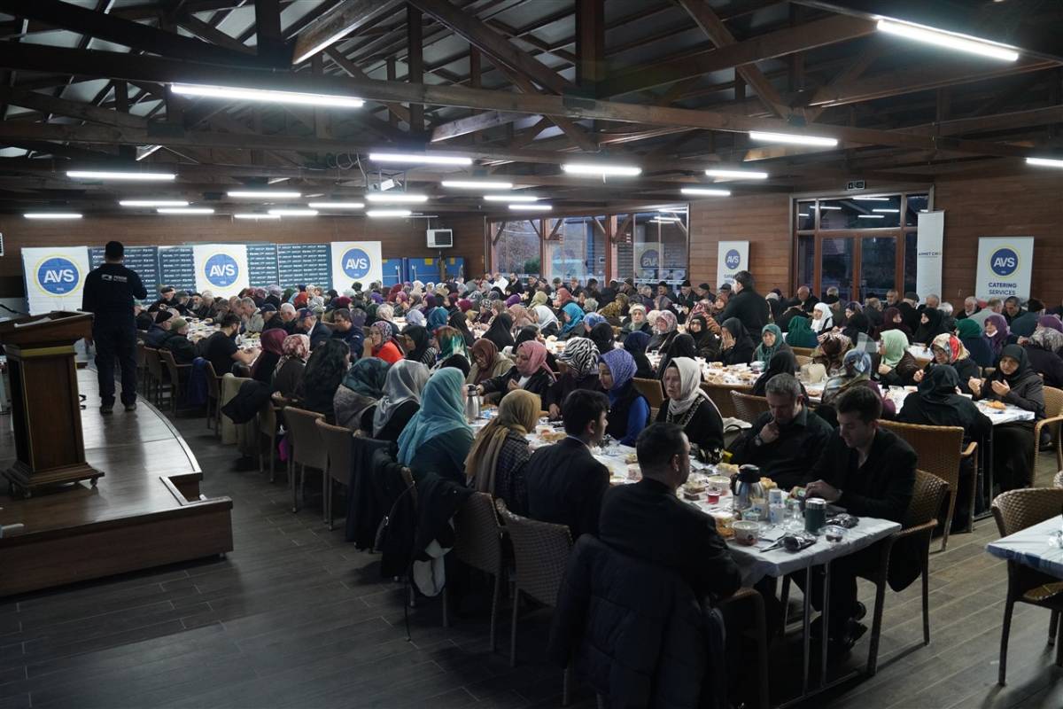 AVS, Vefa Kıraathanesi ile Üçüncü Kez İftar Sofrasında Buluştu